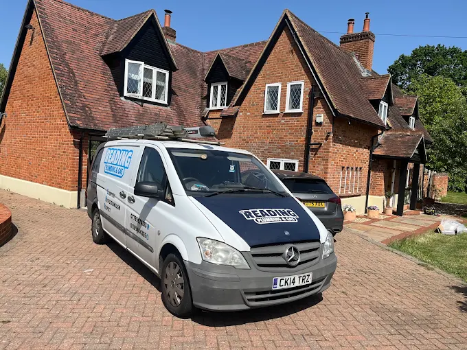 1st Reading Plumbing & Gas van outside a Reading property